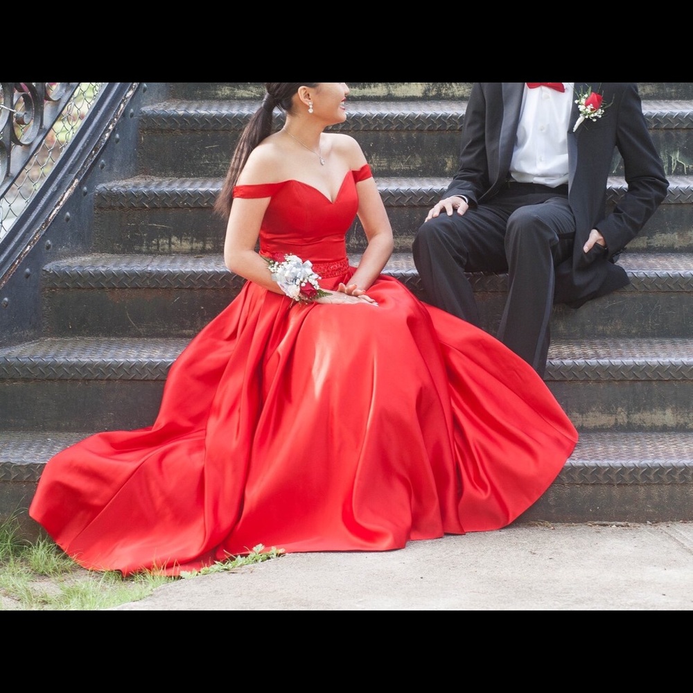 Red Off Shoulder Beaded Belt Prom Dress W/POCKETS